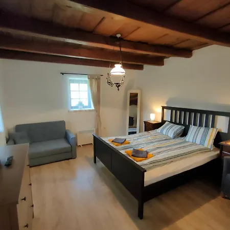 Harom Dio Vendeghaz Apartment Nyim