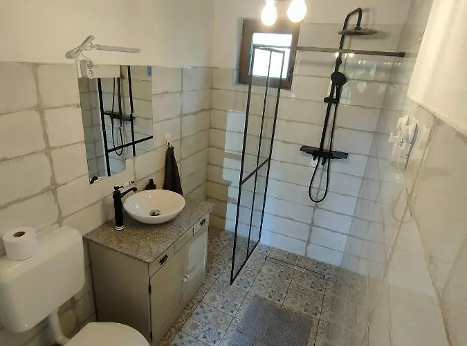 Harom Dio Vendeghaz شقة