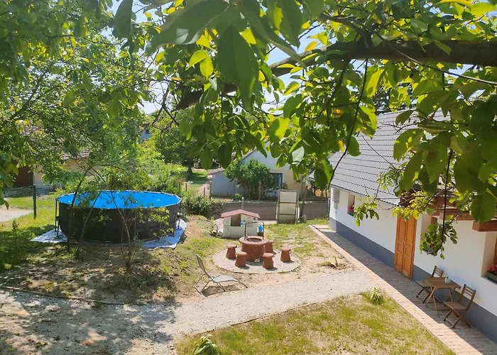 Harom Dio Vendeghaz Nyim