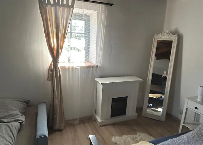 Harom Dio Vendeghaz Nyim